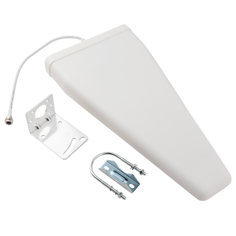  托喀依乡对数周期天线定向接收发射700-3700MHz